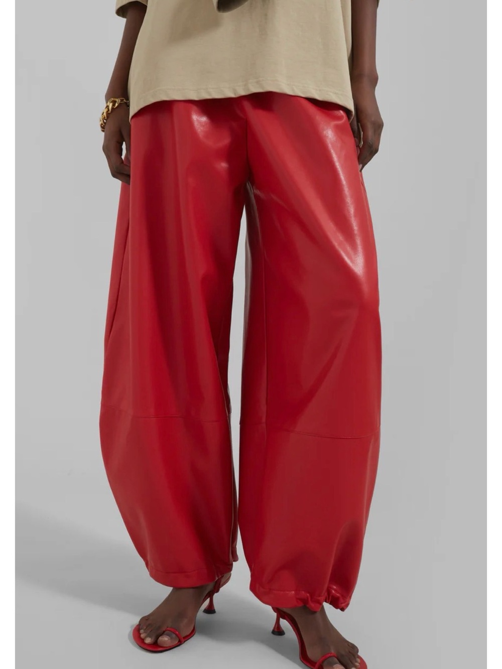 The Frankie Shop - BRIAR FAUX LEATHER BALLOON PANTS - Picture 2 of 3